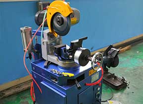 自動(dòng)切管機(jī)